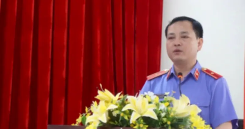 Viện KSND TP.HCM trao quà Tết tri ân gia đình chính sách và trẻ em khó khăn