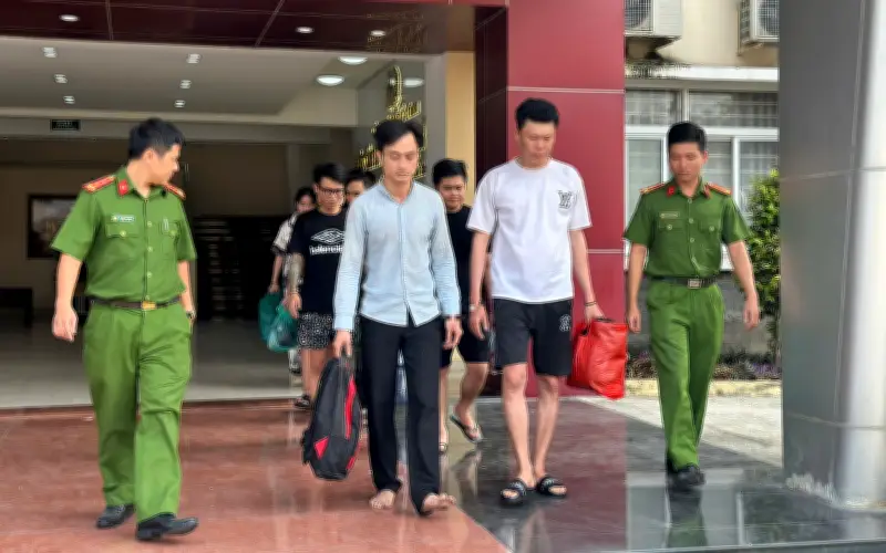 Công an TP.HCM triệt phá đường dây ma túy liên tỉnh, bắt giữ 8 bị can