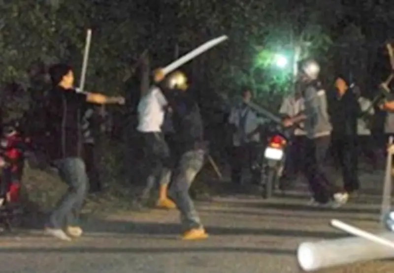 Công an TPHCM khởi tố, bắt tạm giam nhóm thanh niên gây rối trật tự