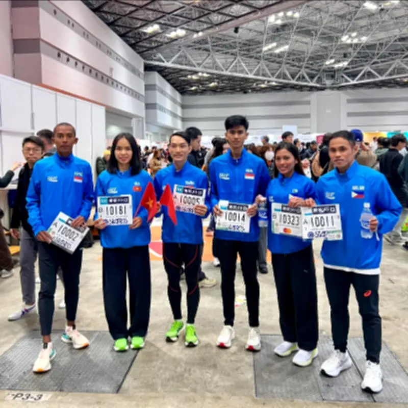 Hoàng Nguyên Thanh và Hoàng Thị Ngọc Hoa chinh phục Tokyo Marathon 2026