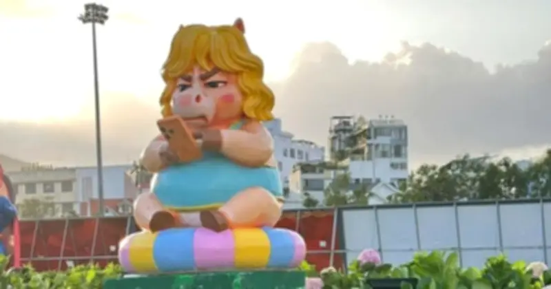 Linh vật ngựa ở Quy Nhơn gây tranh cãi: Biểu tượng văn hóa hay sản phẩm thương mại?