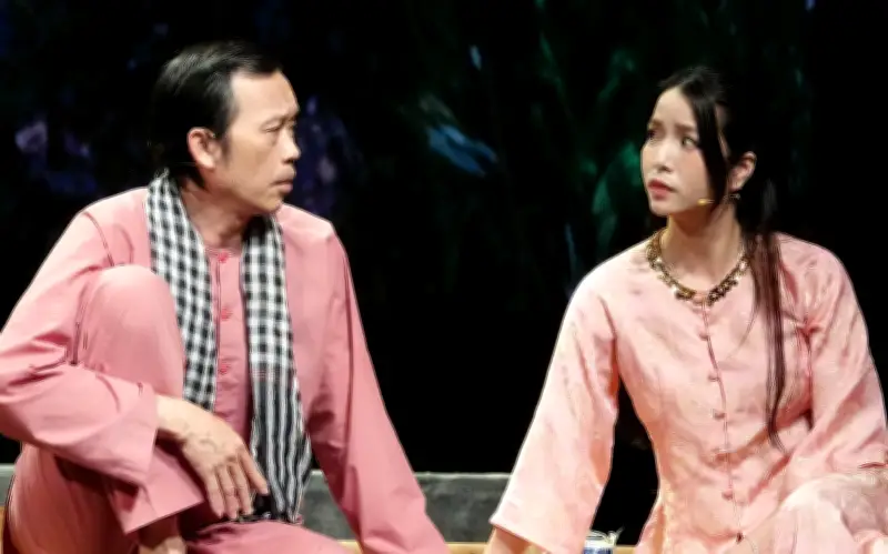 Hoài Linh đạo diễn và diễn xuất trong vở kịch Tết 'Một cái nhà, ba kiểu Tết'