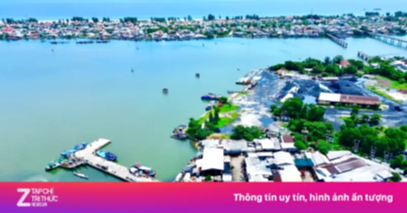 Huế Dừng Hội Đua Ghe Truyền Thống Sau Vụ Chìm Thuyền Khiến Hai Mẹ Con Tử Nạn