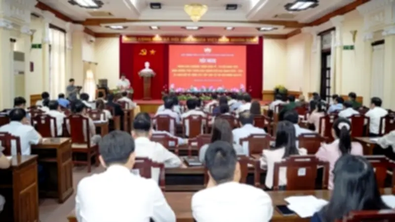 Huế tổ chức hội nghị cung cấp thông tin kinh tế - xã hội cho ứng cử viên bầu cử