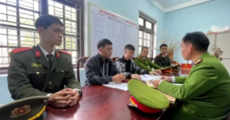 Huế triệt phá đường dây mua bán khí cười trên mạng, thu giữ hơn 1 tấn tang vật