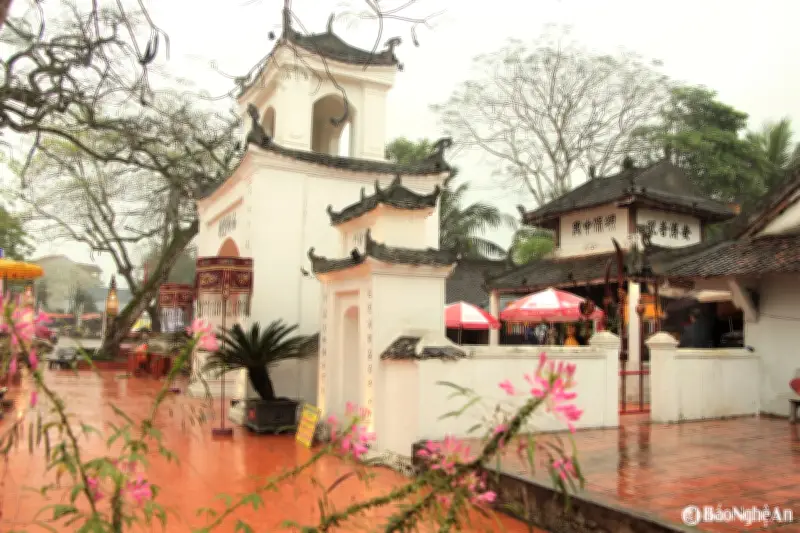 Huyện Tích Ngựa Trắng bên dòng sông Lam đánh thức tiềm năng du lịch tâm linh