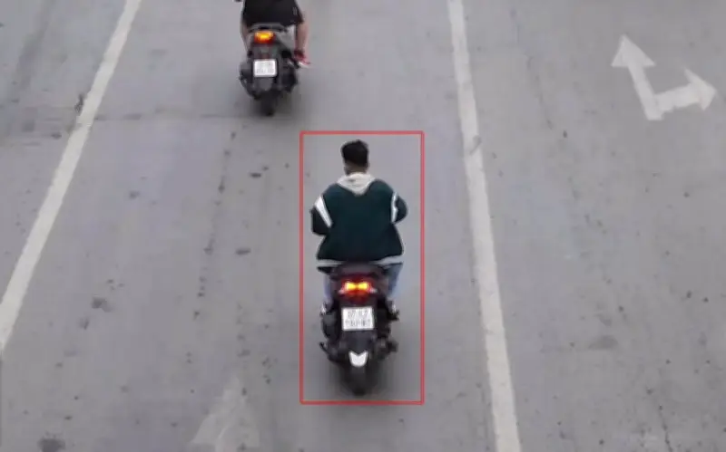 Hà Nội: 43 Trường Hợp Vượt Đèn Đỏ Bị Camera AI Ghi Hình Từ 7-8/2