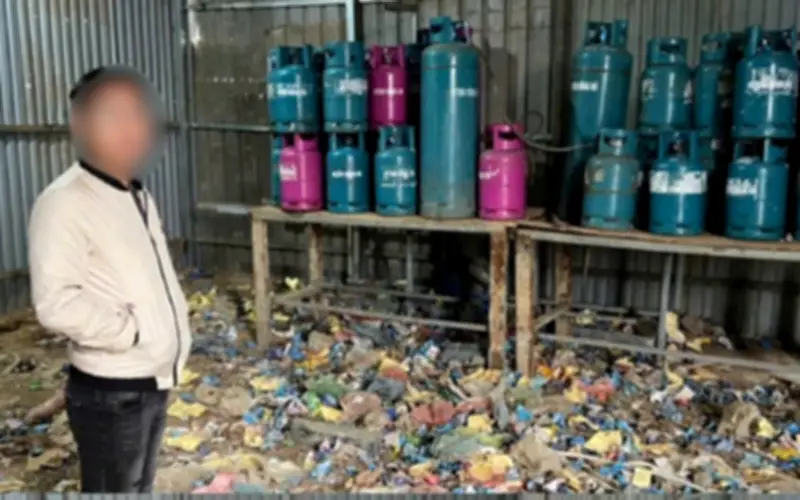 Hà Nội triệt phá điểm chiết nạp gas trái phép tại xã Ngọc Hồi