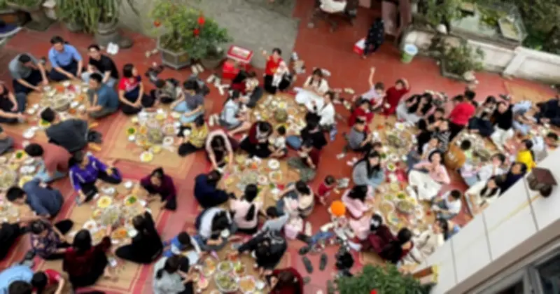 Đại gia đình 198 người ở Phú Thọ làm 17 mâm cỗ sum họp, tổ chức bóng đá giao lưu đầu xuân