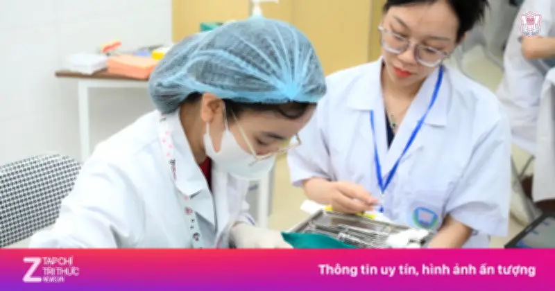 Đại học Y Hà Nội bỏ tổ hợp C00, bổ sung loạt tổ hợp mới từ mùa tuyển sinh 2026