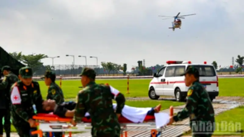 Đại tướng Phan Văn Giang gửi thư chúc mừng nhân kỷ niệm 71 năm Ngày Thầy thuốc Việt Nam