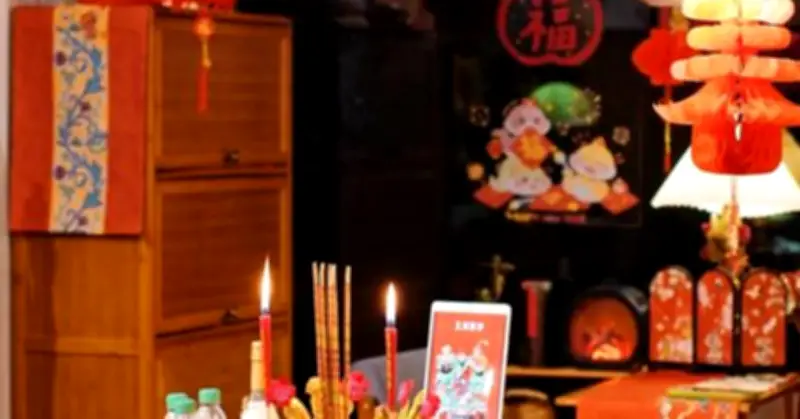 Lưu ý quan trọng khi dọn nhà, bài biển bàn thờ đón Tết để cả năm an cư, vượng khí