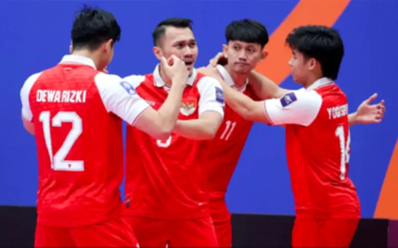 Futsal Indonesia đặt mục tiêu vươn tầm thế giới, giữ chân HLV Souto đến 2028