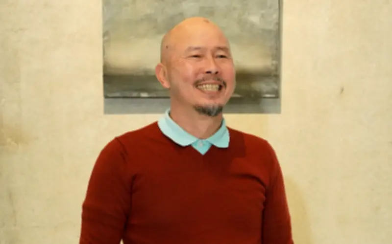 Đinh Công Đạt: Từ 'Rồ' Đến 'Hết Rồ' Trong Hành Trình Nghệ Thuật Mới