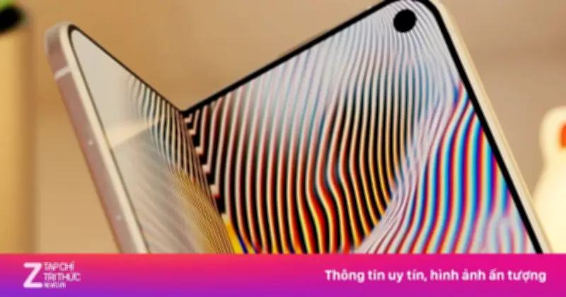 iPhone Gập Sắp Ra Mắt: Nếp Gấp Màn Chỉ 0,15mm, Gần Như Vô Hình