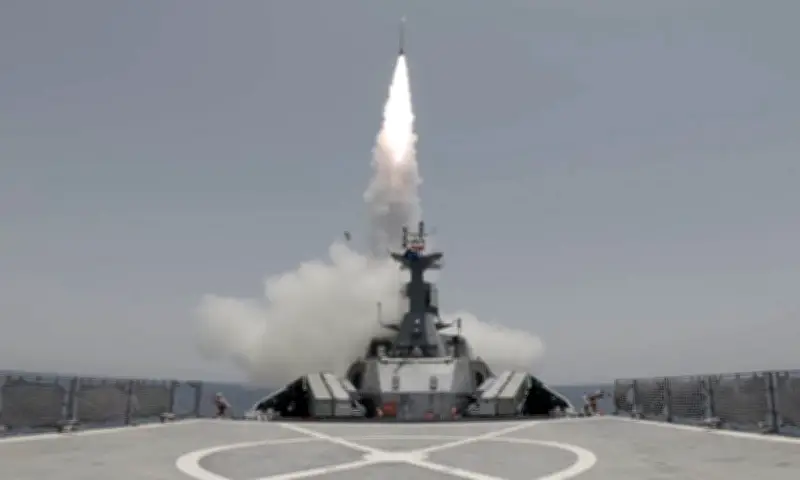 Iran và Nga tổ chức diễn tập hải quân chung tại Biển Oman giữa lúc đàm phán với Mỹ