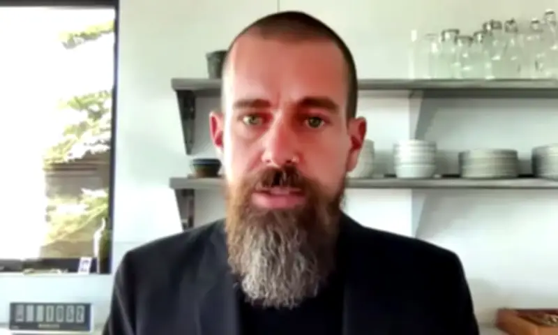 Jack Dorsey Dự Báo Làn Sóng Sa Thải Hàng Loạt Từ Các Doanh Nghiệp Vì AI