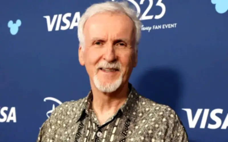James Cameron cảnh báo thảm họa nếu Netflix mua Warner Bros
