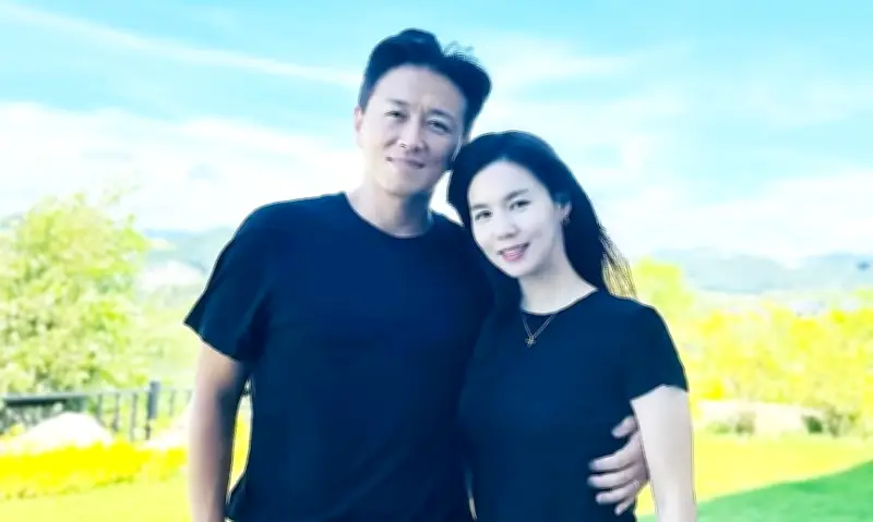 Jin Tae Hyun - Park Si Eun: Mối tình 'khắc cốt ghi tâm' vượt bão giông và nỗi đau mất con