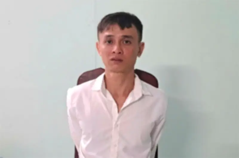 Kẻ giật lắc vàng ở Cần Thơ khiến nạn nhân ngã xuống đường, bị xe tải cán tử vong