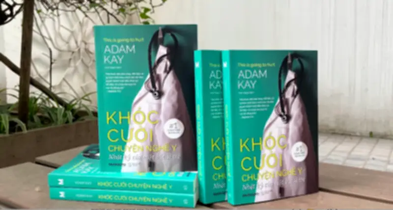 Khóc Cười Nghề Y: Nhật Ký Chân Thực Của Bác Sĩ Trẻ Trong Bệnh Viện