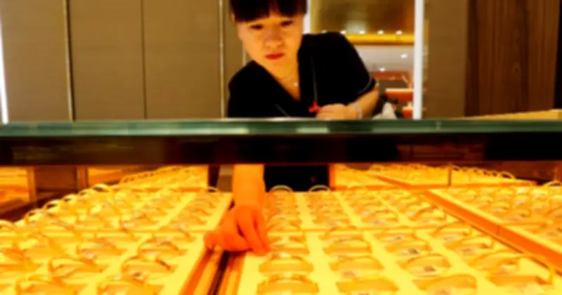 Khách hàng Trung Quốc bị từ chối giao vàng sau khi giá tăng, nghi vấn vi phạm hợp đồng