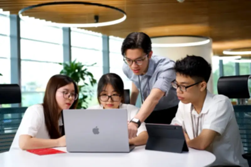 Khởi động loạt chương trình tìm kiếm tài năng trẻ phát triển công nghệ lõi