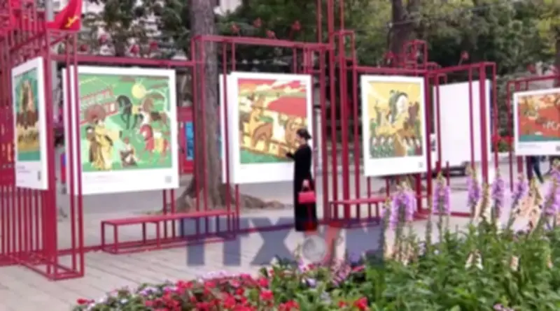 Khám phá hình tượng con ngựa trong văn hóa Việt dịp Tết Bính Ngọ