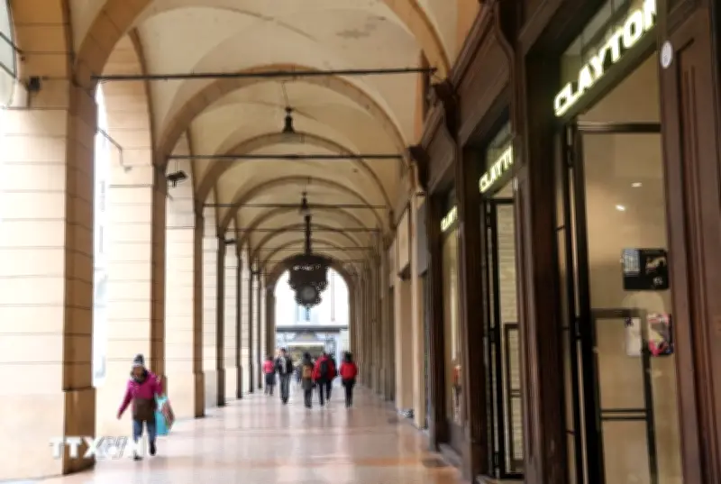 Khám Phá Thành Phố Mai Vòm Bologna - Kiệt Tác Kiến Trúc Cổ Độc Đáo Của Ý