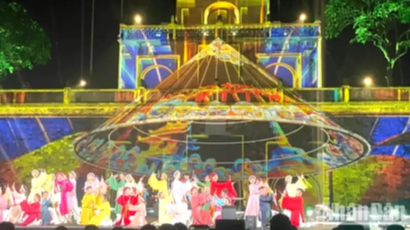 Không Khí Tết Rộn Ràng Khắp Các Làng Văn Hóa Với Nghi Lễ, Lễ Hội Truyền Thống