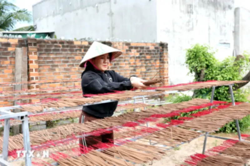 Khánh Hòa: Hương trầm lan tỏa ngày xuân ở làng hương xã Vạn Thắng