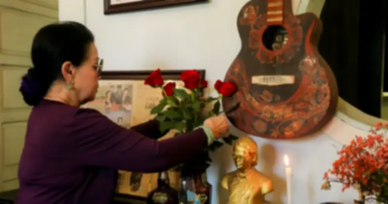 Khánh Ly về Huế thăm Gác Trịnh nhân sinh nhật cố nhạc sĩ Trịnh Công Sơn