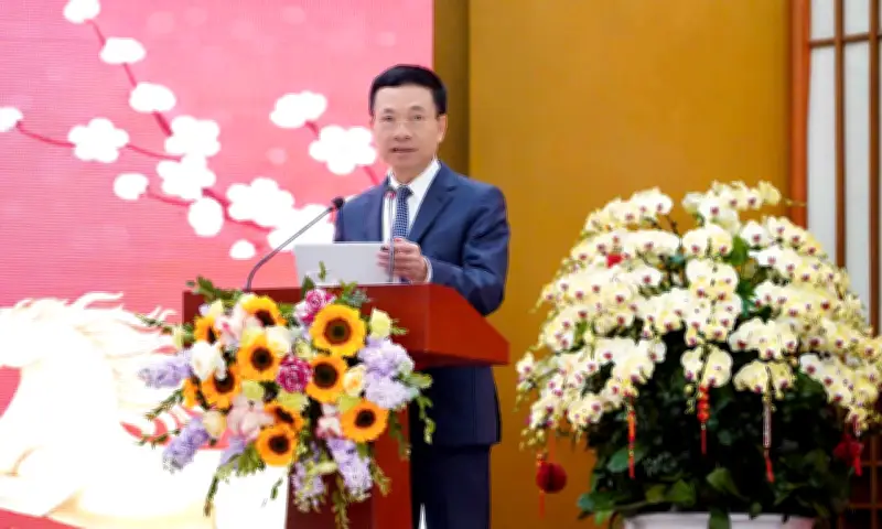 Khoa học xã hội cần đi trước một bước để định hình tương lai phát triển