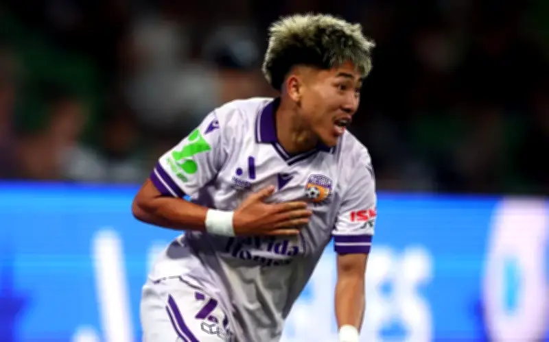 Khoa Ngô: Từ giấc mơ A-League đến bàn thắng ra mắt ấn tượng tại V-League