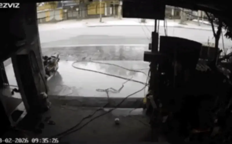 Khoảnh khắc kinh hoàng: Bình nén khí phát nổ bất ngờ, 2 người thương vong tại Hưng Yên