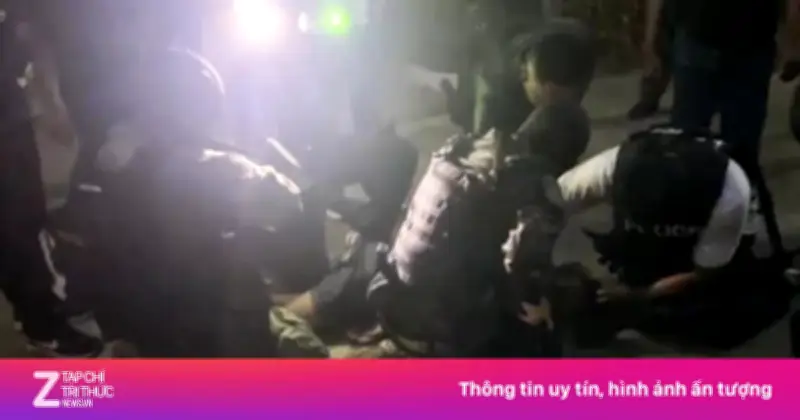 Khoảnh khắc kinh hoàng: Nghi phạm nổ súng tại trường học ở Thái Lan