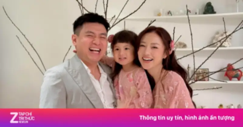 Khoảnh khắc đón Giao thừa ấm áp của sao Việt: Quây quần bên gia đình và gửi lời chúc bình an