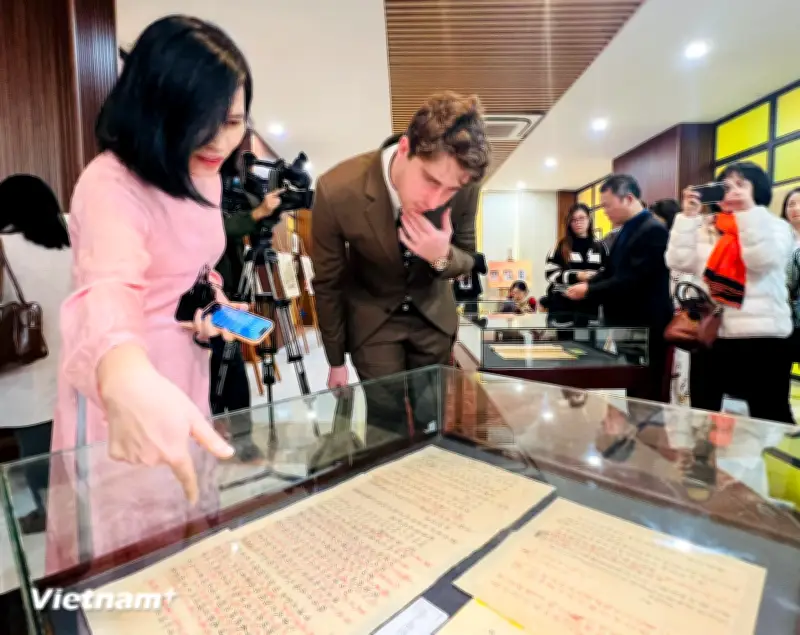 Lộ Diện Châu Phê Của Các Hoàng Đế Triều Nguyễn Tại Không Gian Di Sản Tư Liệu