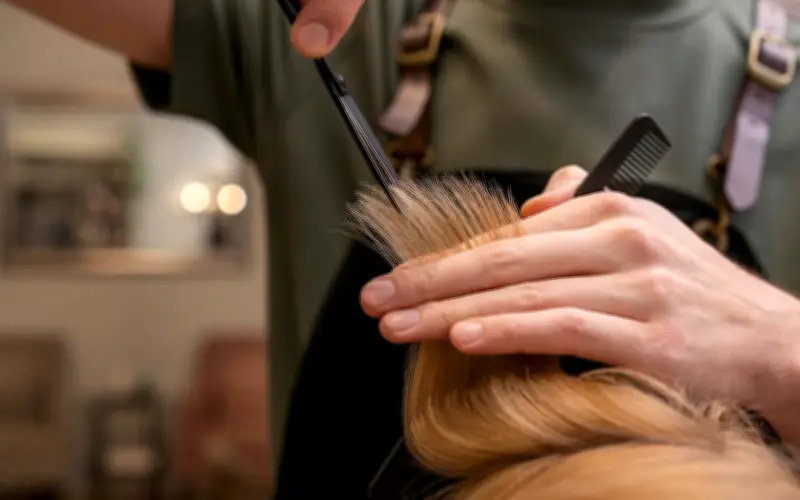 Lý do phía sau quan niệm kiêng cắt tóc vào ngày mùng 3 Tết Nguyên đán