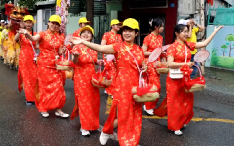 Lễ hội Chùa Ông Đồng Nai rộn ràng với lễ Nghinh thần thu hút hàng ngàn người