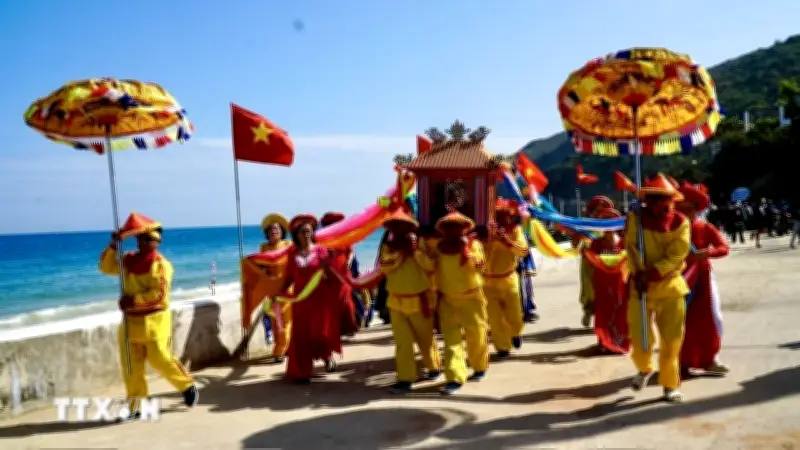 Lễ hội Cầu ngư Vạn Đầm Xương Lý ở Gia Lai thu hút đông đảo người dân