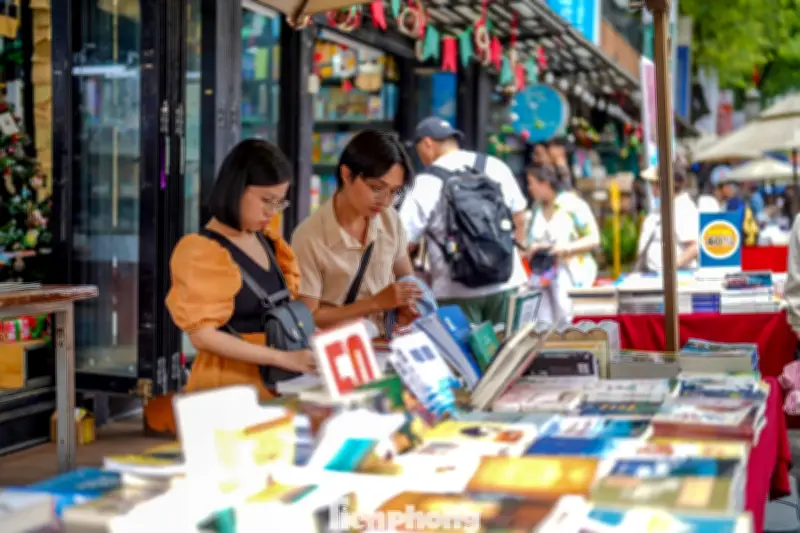 Lễ hội Đường sách Tết 2026 thu về 8,2 tỷ đồng, bán hơn 83.000 bản sách