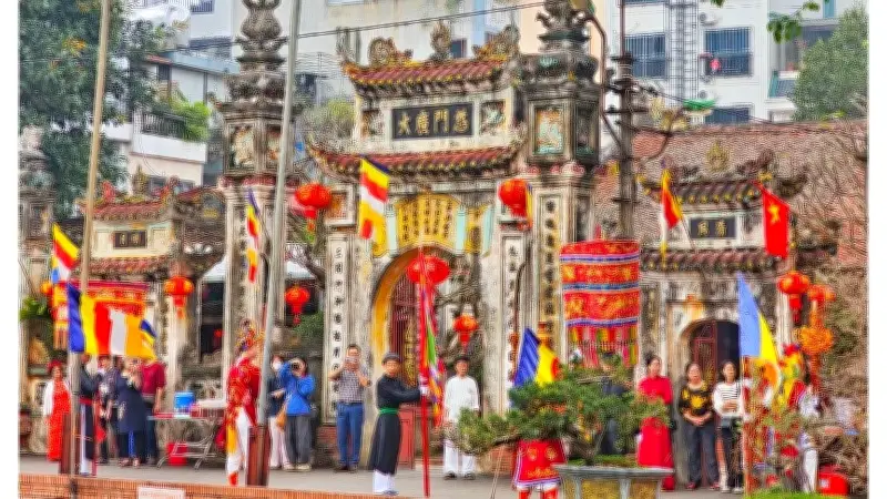 Lễ hội Triều Khúc: Điệu múa 'con đĩ đánh bồng' độc đáo tưởng nhớ anh hùng Phùng Hưng