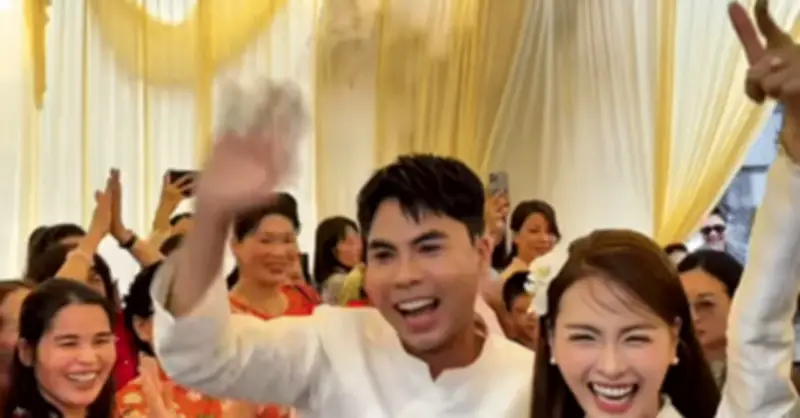 Lễ ăn hỏi ấm áp của MC Huyền Trang và cầu thủ Đức Huy: Những khoảnh khắc ngọt ngào