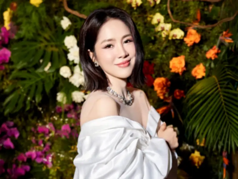 Lê Phương: Từ 'Chị Hai Quốc Dân' Đến Hành Trình Tự Vượt Qua Trên Màn Ảnh Và Gia Đình