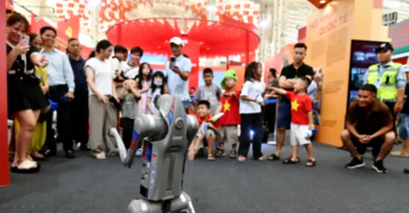 Lá Thư Mời Đối Tác Hồng Kông: Cú Hích Từ 'Bán Chất Xám' Đến Giấc Mơ Việt Nam Công Nghệ