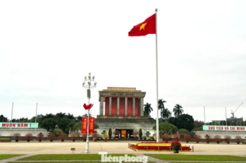 Lễ Thượng Cờ Ba Đình Sáng Mùng 4 Tết: Khoảnh Khắc Thiêng Liêng Dâng Trào Cảm Xúc Tự Hào