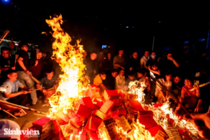 Lễ Xin Lửa Đầu Năm Ở Làng An Định: Giữ Lửa May Mắn, Kết Nối Cộng Đồng