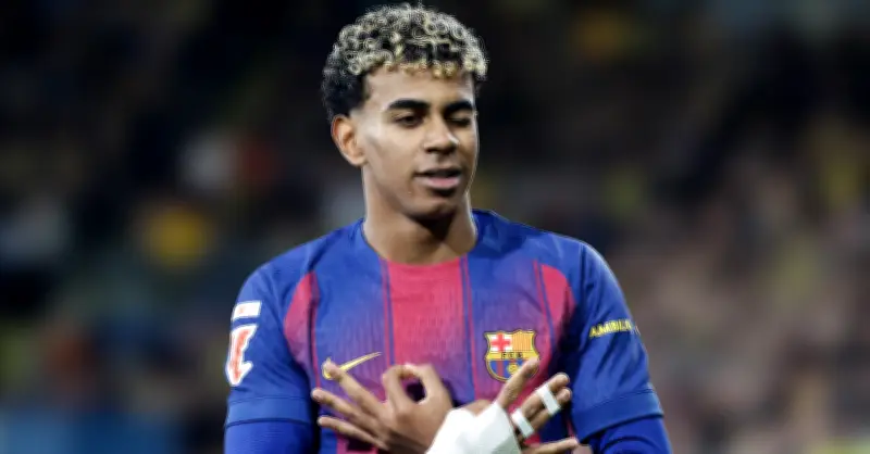 Lamine Yamal tiết lộ đời tư: Từ thất bại nấu ăn đến cách 'ngắt kết nối' với bóng đá