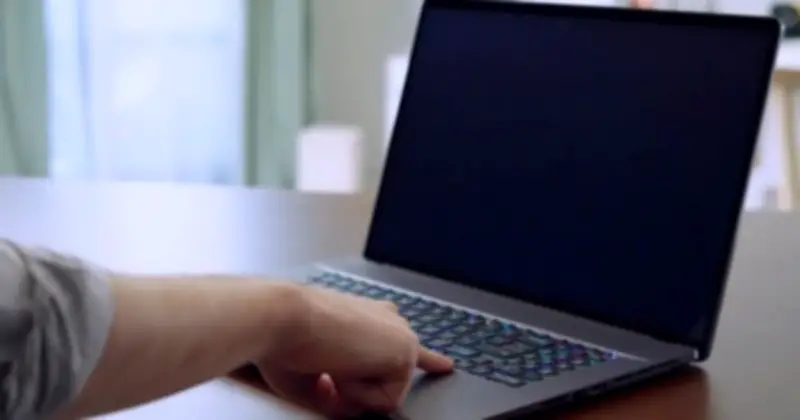 Laptop hao pin nhanh khi 'ngủ': Thủ phạm là chế độ Modern Standby của Windows